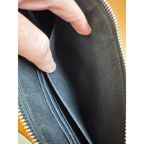 Saint Laurent NIB Studded Leather Portfolio in Black w/Box, Dustbag & COA - Picture 12 of 16